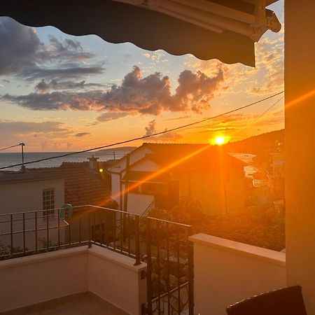 Beach House Buinac บริสท์ ภายนอก รูปภาพ