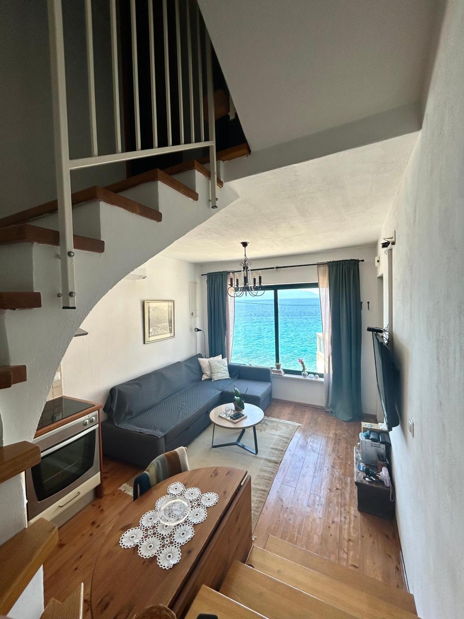 Beach House Buinac บริสท์ ภายนอก รูปภาพ