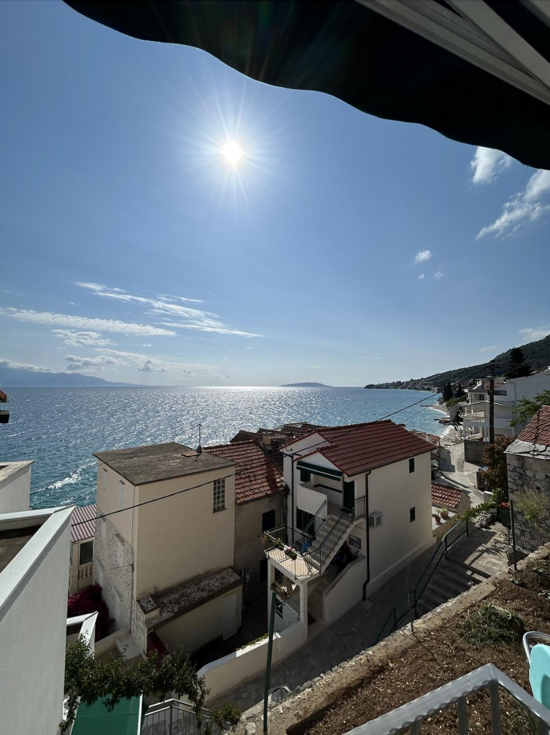 Beach House Buinac บริสท์ ภายนอก รูปภาพ
